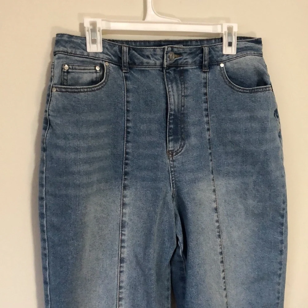 And Now This high rise relaxed fit seam front size 32 - Picture 3 of 6